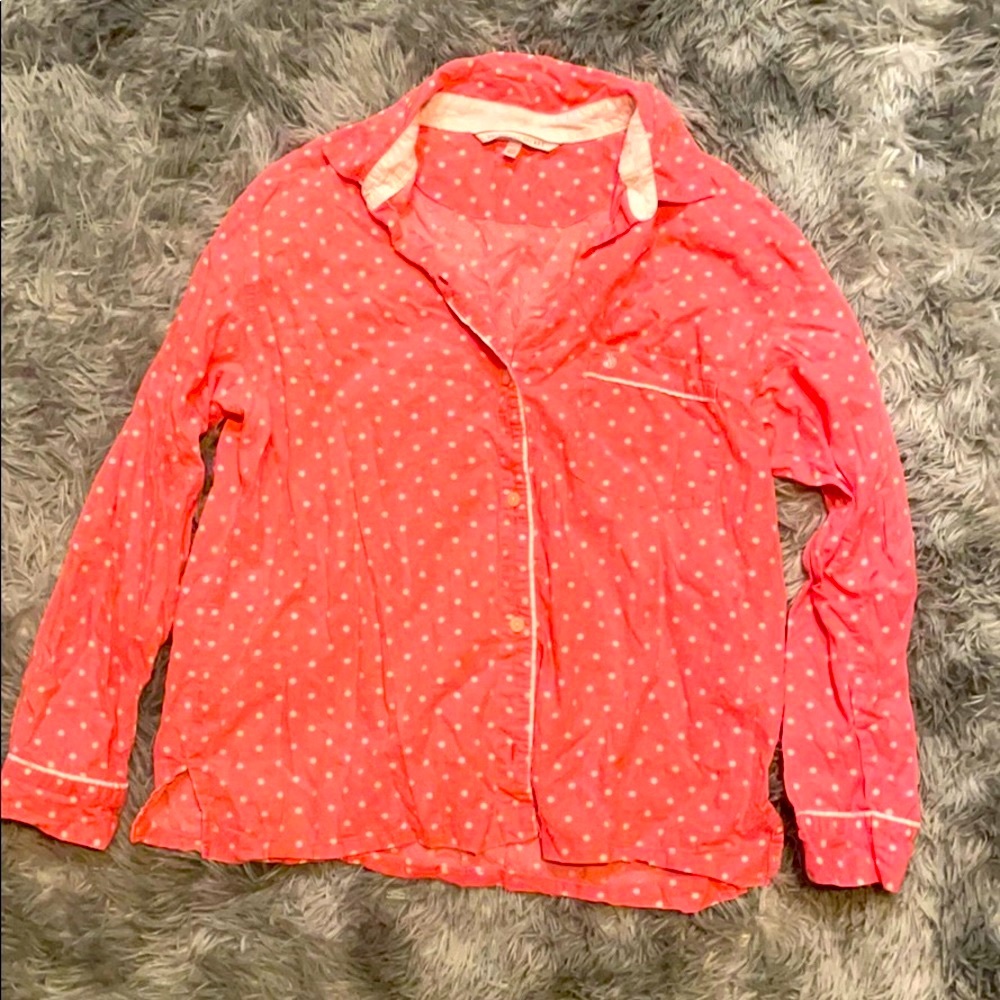 NEW LISTING!! 🎉🎉 Victoria’s Secret Pajama Top